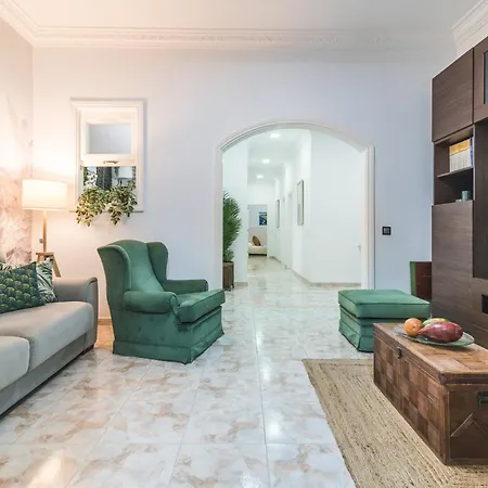 Home2book Bright&comfy Near Palmas Center Appartement *